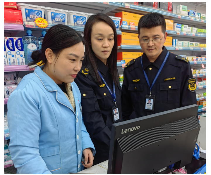 重庆璧山开展整治行动确保群众用药用械用妆安全